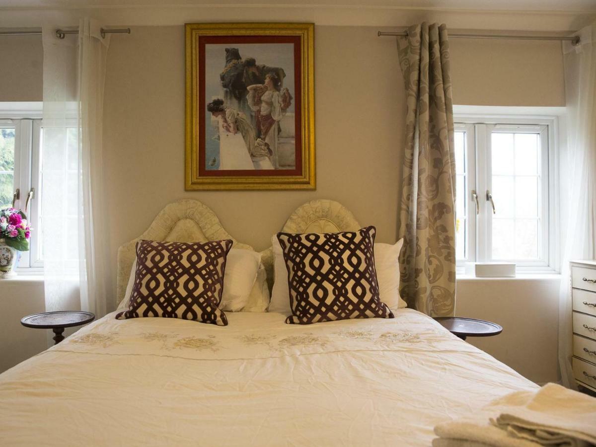 Oyo Vale Lodge Windsor Luaran gambar