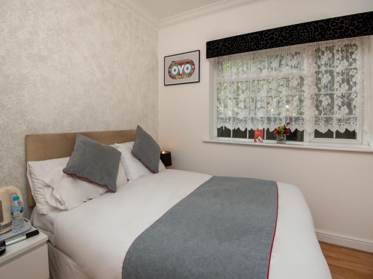 Oyo Vale Lodge Windsor Luaran gambar